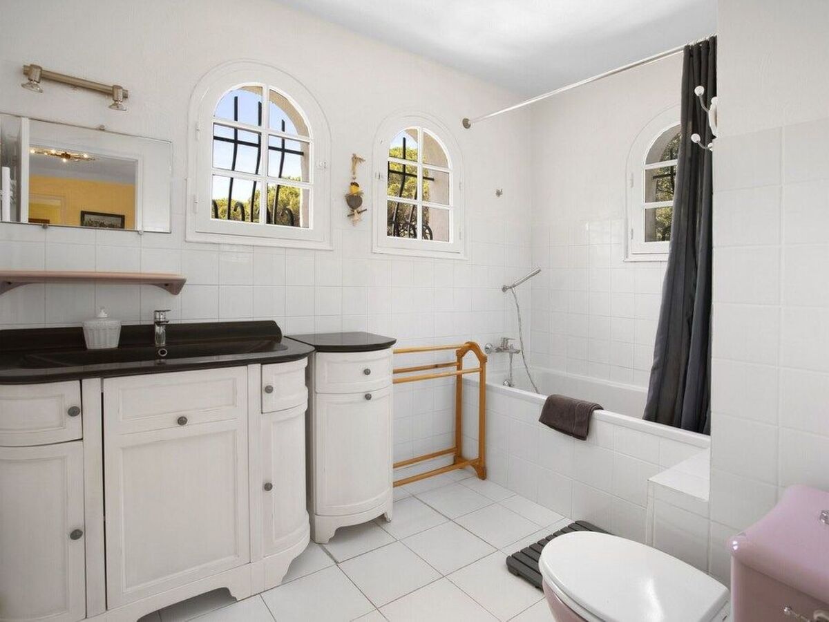 Maison 6 pers. avec piscine privée à Les Issambres - Photo 31
