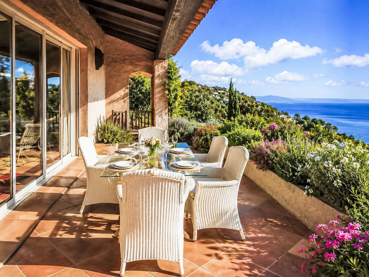 Maison 6 pers. avec piscine privée et vue mer à Les Issambres - Photo 2