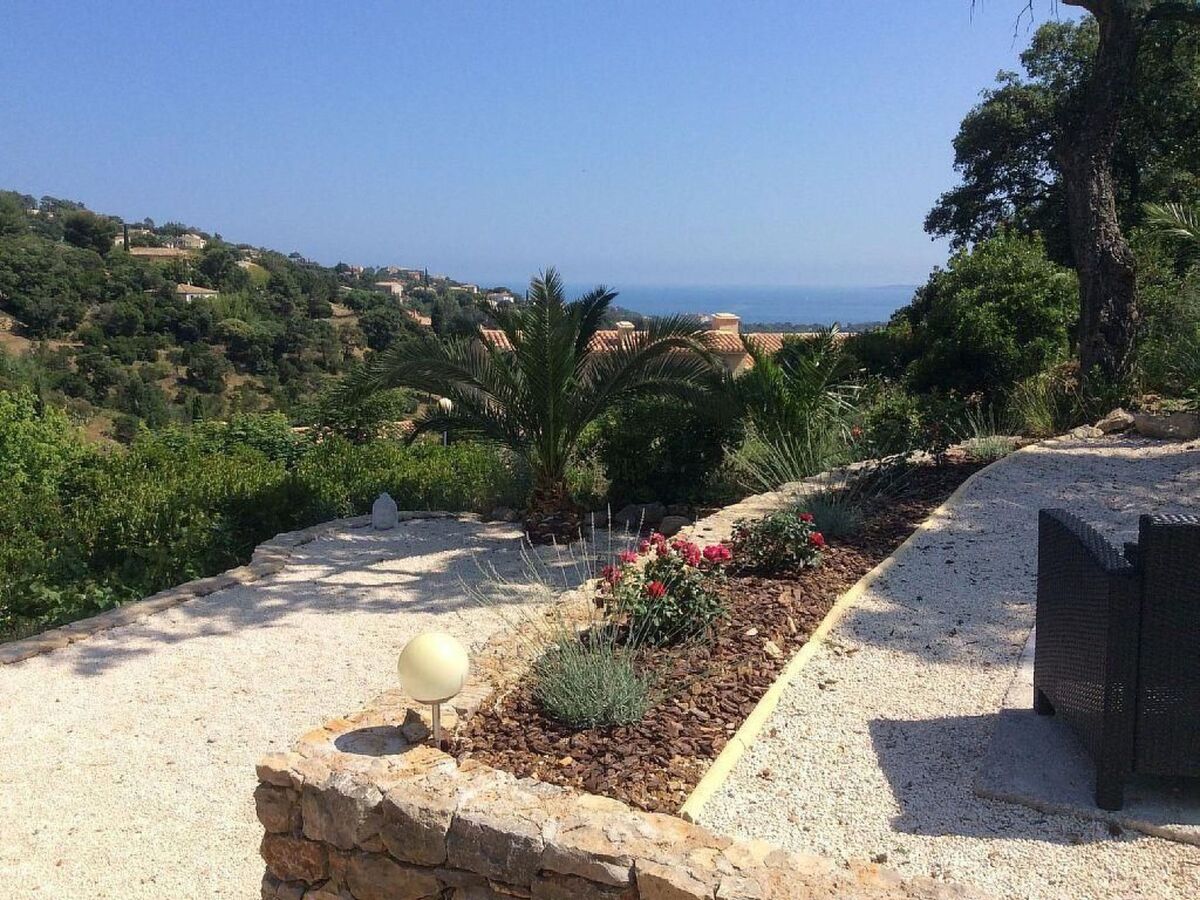 Les Palmiers – Appartement 4 pers. vue mer aux Issambres - Photo 6