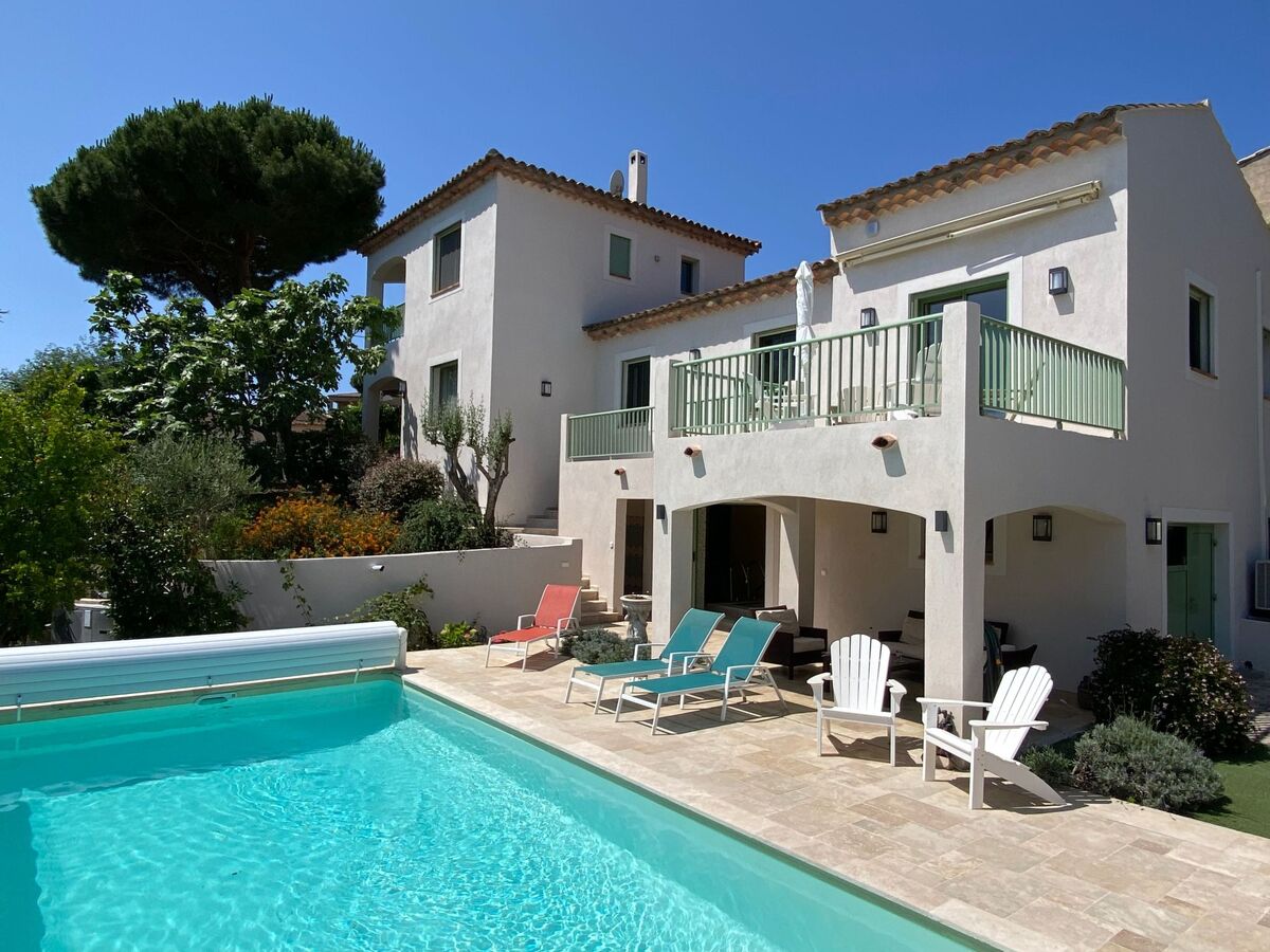 Villa Barbara, maison 6 chambres avec piscine chauffée - Photo 1