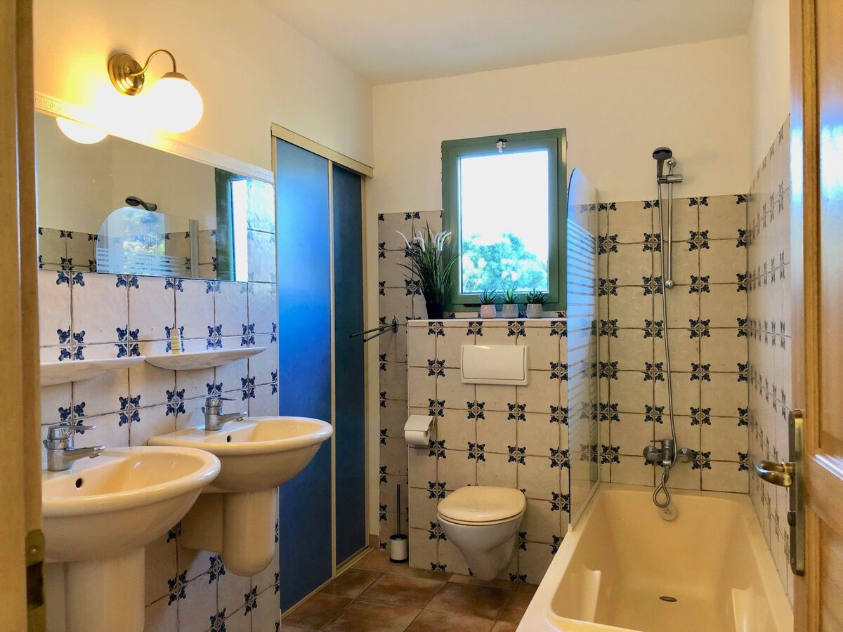 Villa Barbara, maison 6 chambres avec piscine chauffée - Photo 22