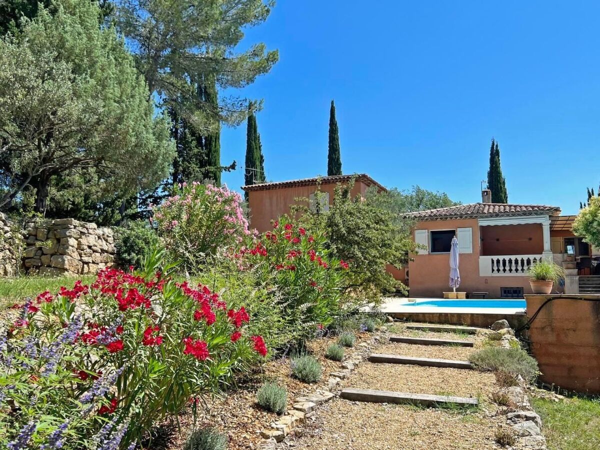 Villa Hascher à Lorgues : piscine privée & vues vallée - Photo 7