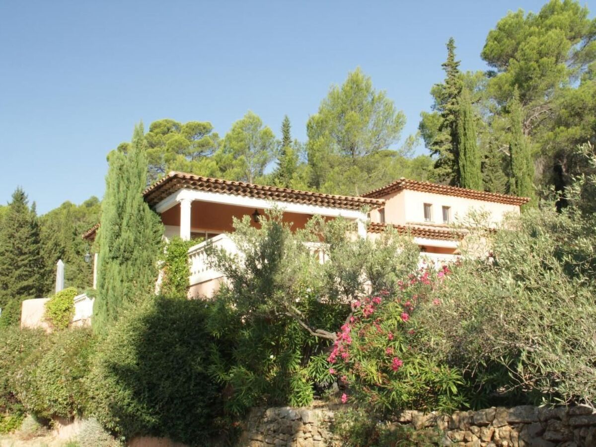 Villa Hascher à Lorgues : piscine privée & vues vallée - Photo 9