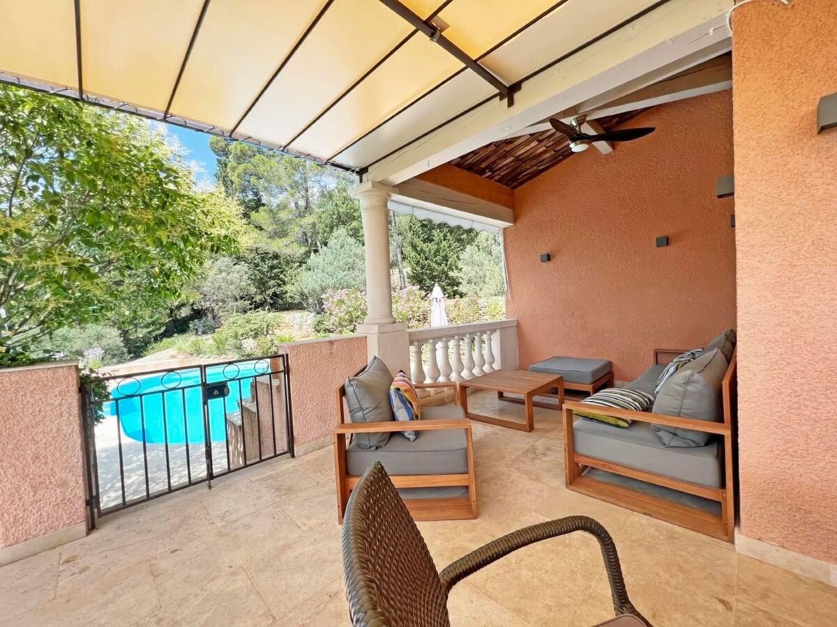 Villa Hascher à Lorgues : piscine privée & vues vallée - Photo 12