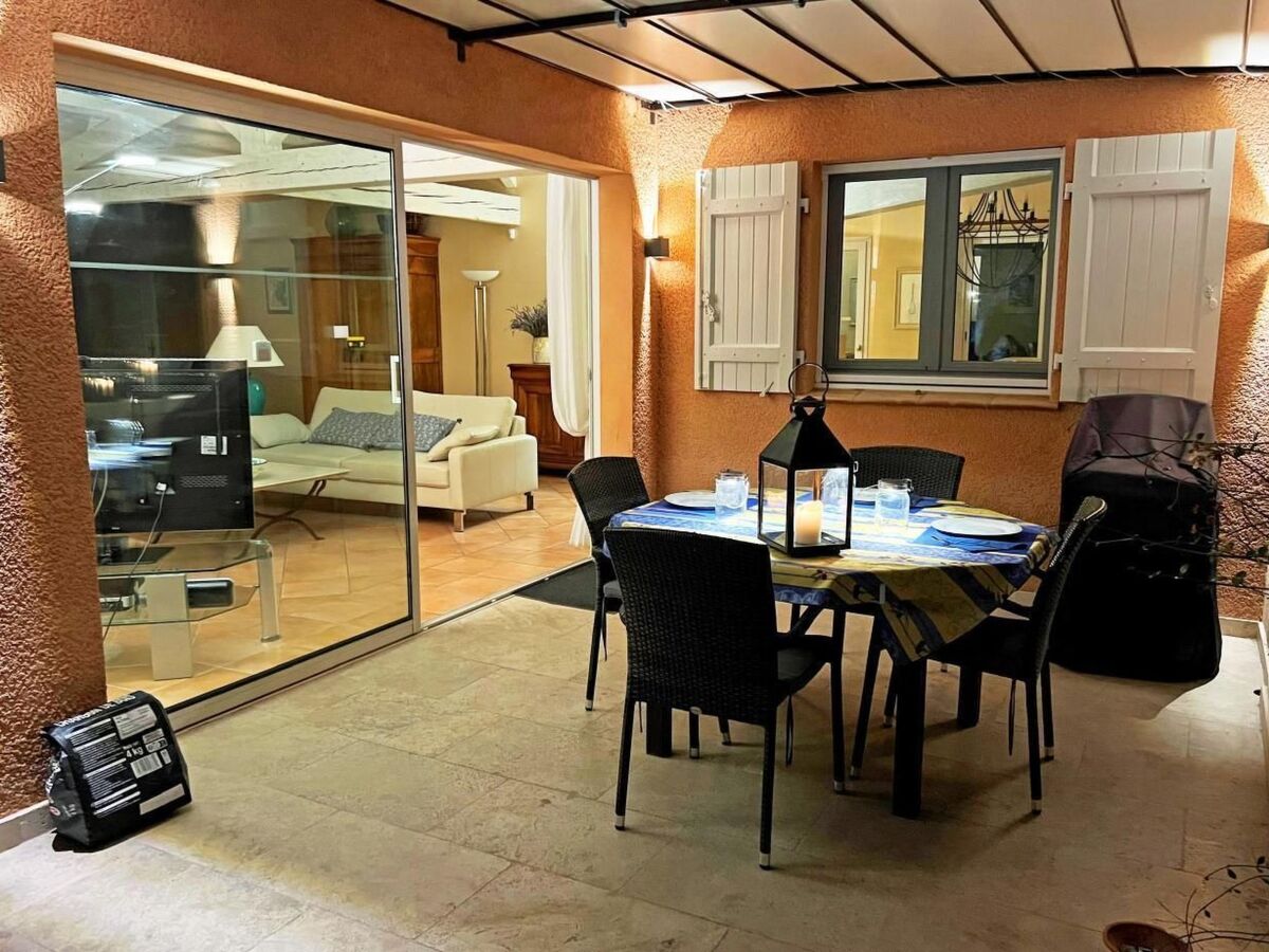 Villa Hascher à Lorgues : piscine privée & vues vallée - Photo 16