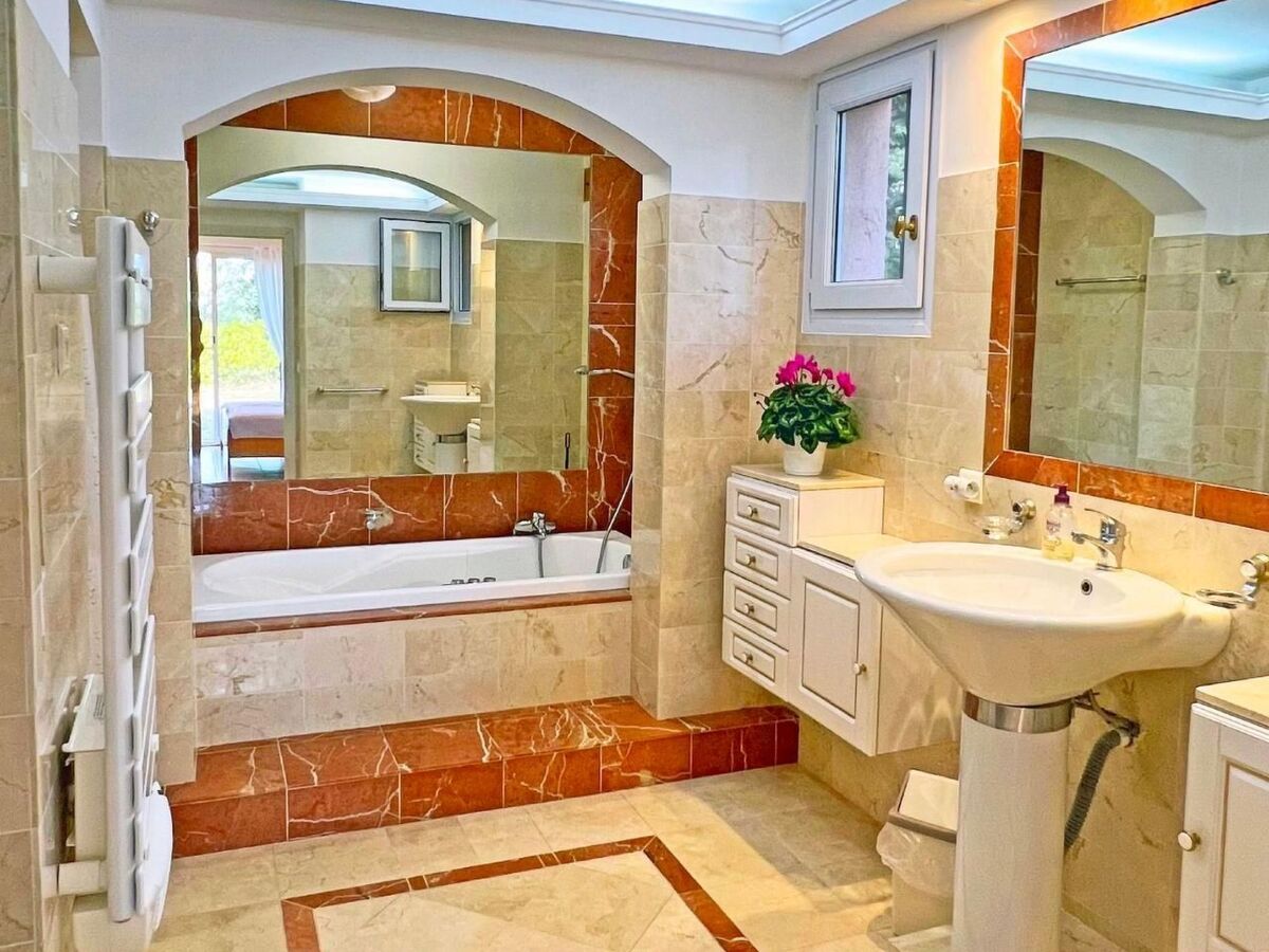 Villa Hascher à Lorgues : piscine privée & vues vallée - Photo 28