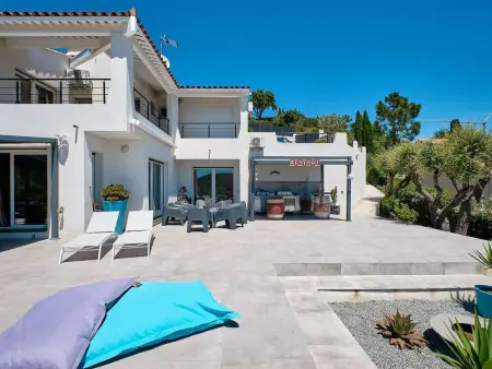 Villa 259 Fréjus : vue mer, piscine chauffée et jacuzzi - Photo 6