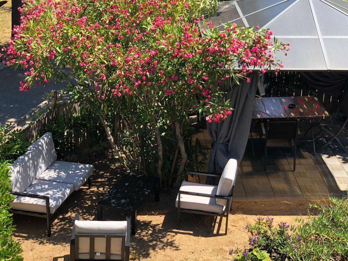 Appartement rez-de-jardin 400 m de la plage à Fréjus - Photo 16