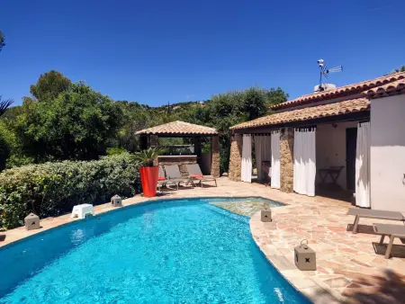 Herrliche Villa mit Meerblick, Pool, 400m vom Meer entfernt - Photo 28