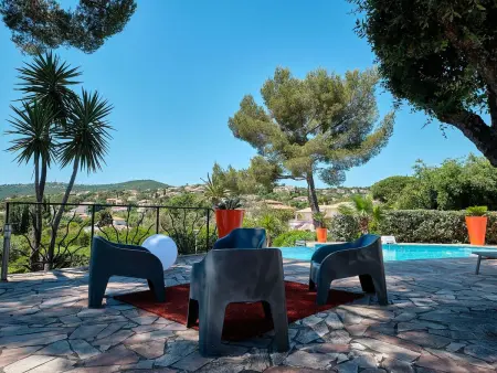 Herrliche Villa mit Meerblick, Pool, 400m vom Meer entfernt - Photo 33