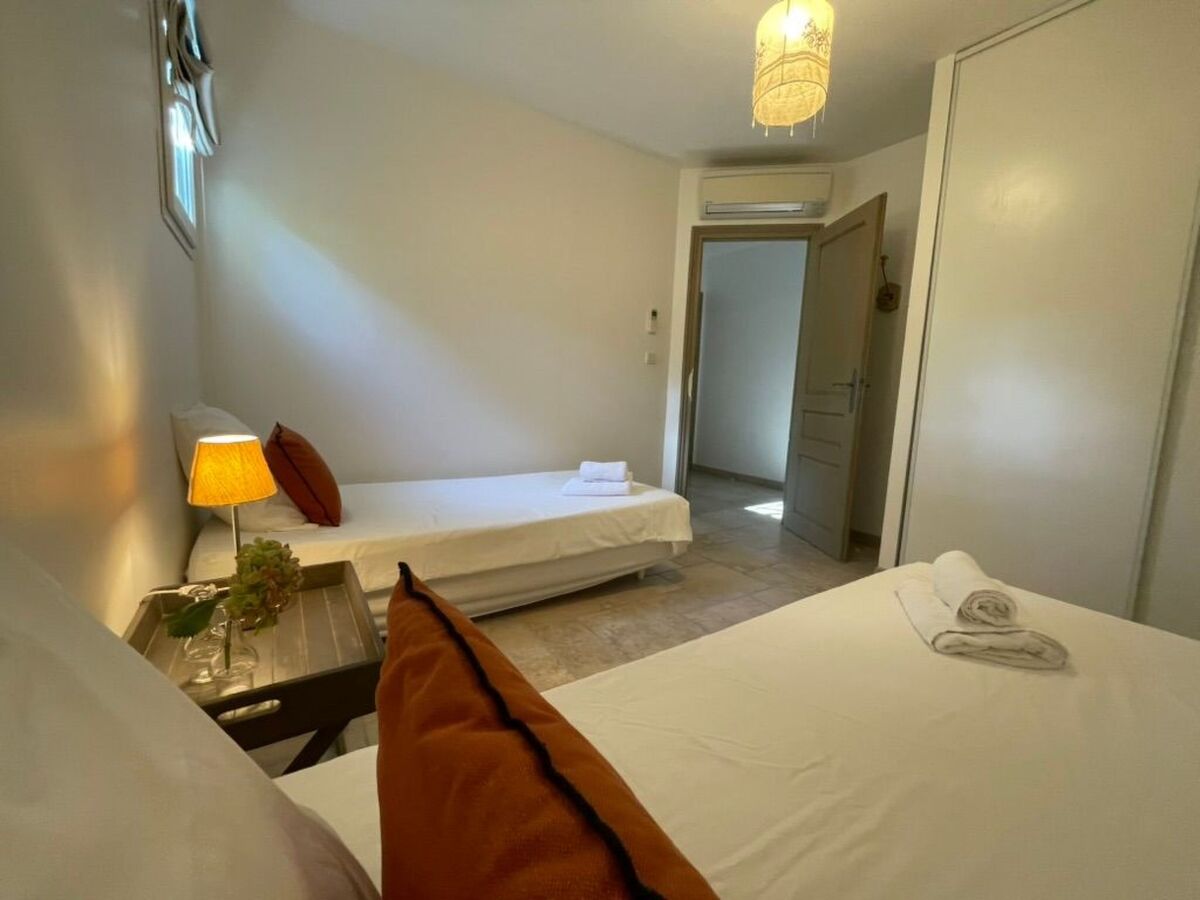 Appartement 6 pers. avec piscine et jardin à Montauroux - Photo 11