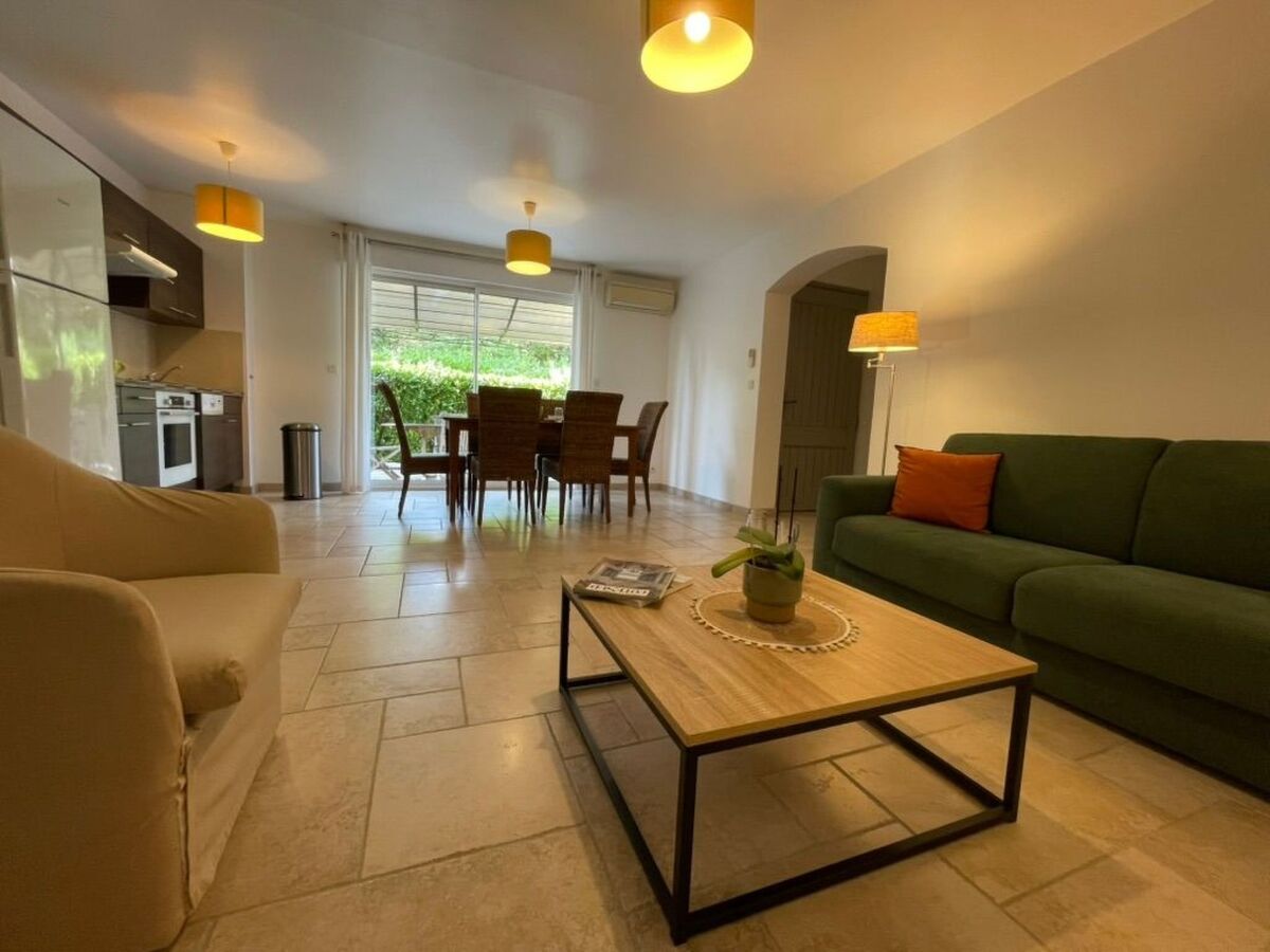 Appartement 6 pers. avec piscine et jardin à Montauroux - Photo 16