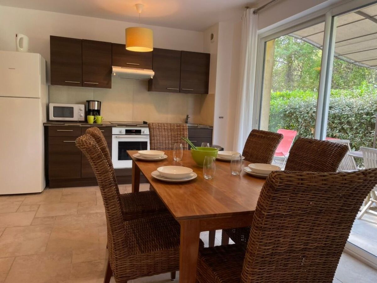 Appartement 6 pers. avec piscine et jardin à Montauroux - Photo 17