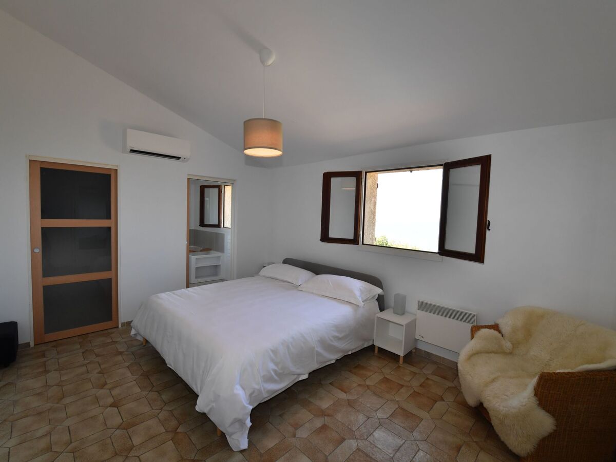 Villa Haute Vue, 5 chambres avec piscine à débordement - Photo 8