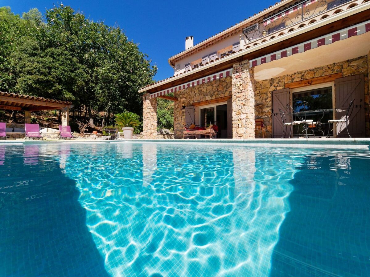 Villa 4 chambres avec piscine chauffée à Taradeau - Photo 2