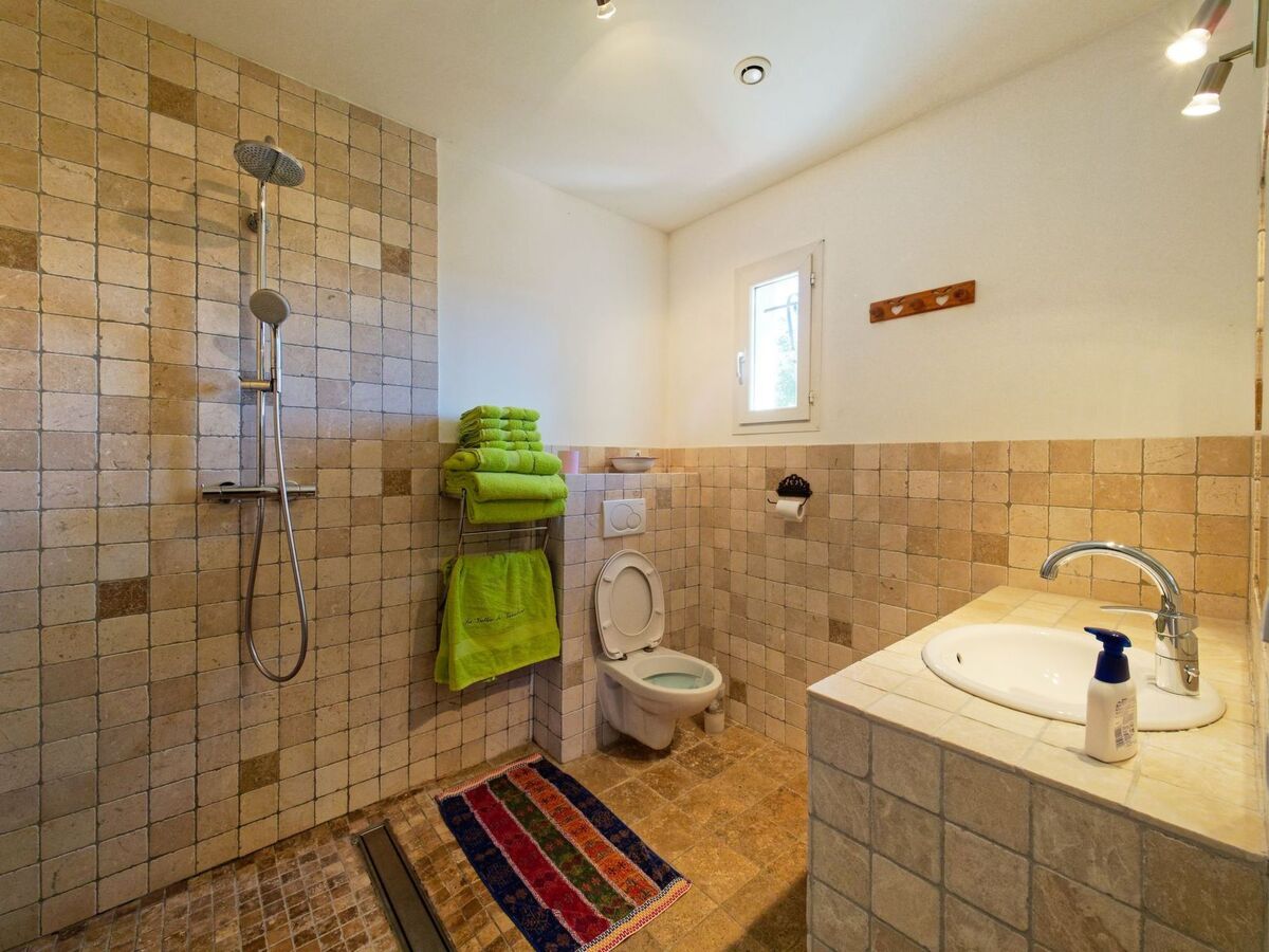 Villa 4 chambres avec piscine chauffée à Taradeau - Photo 30