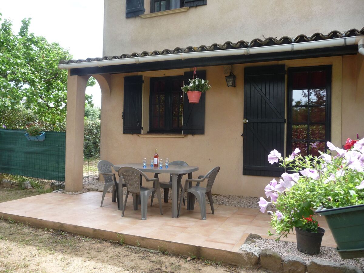 Appartement 2 chambres avec jardin privatif à Vidauban - Photo 1