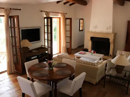 Charmante Villa mit Pool und Golfplatz, Location Maison 6 personnes à Saint Raphaël - Photo 3