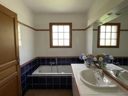 Charmante Villa mit Pool und Golfplatz, Location Maison 6 personnes à Saint Raphaël - Photo 17