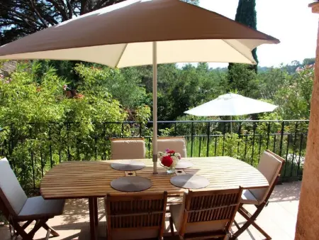 Charmante Villa mit Pool und Golfplatz, Location Maison 6 personnes à Saint Raphaël - Photo 25
