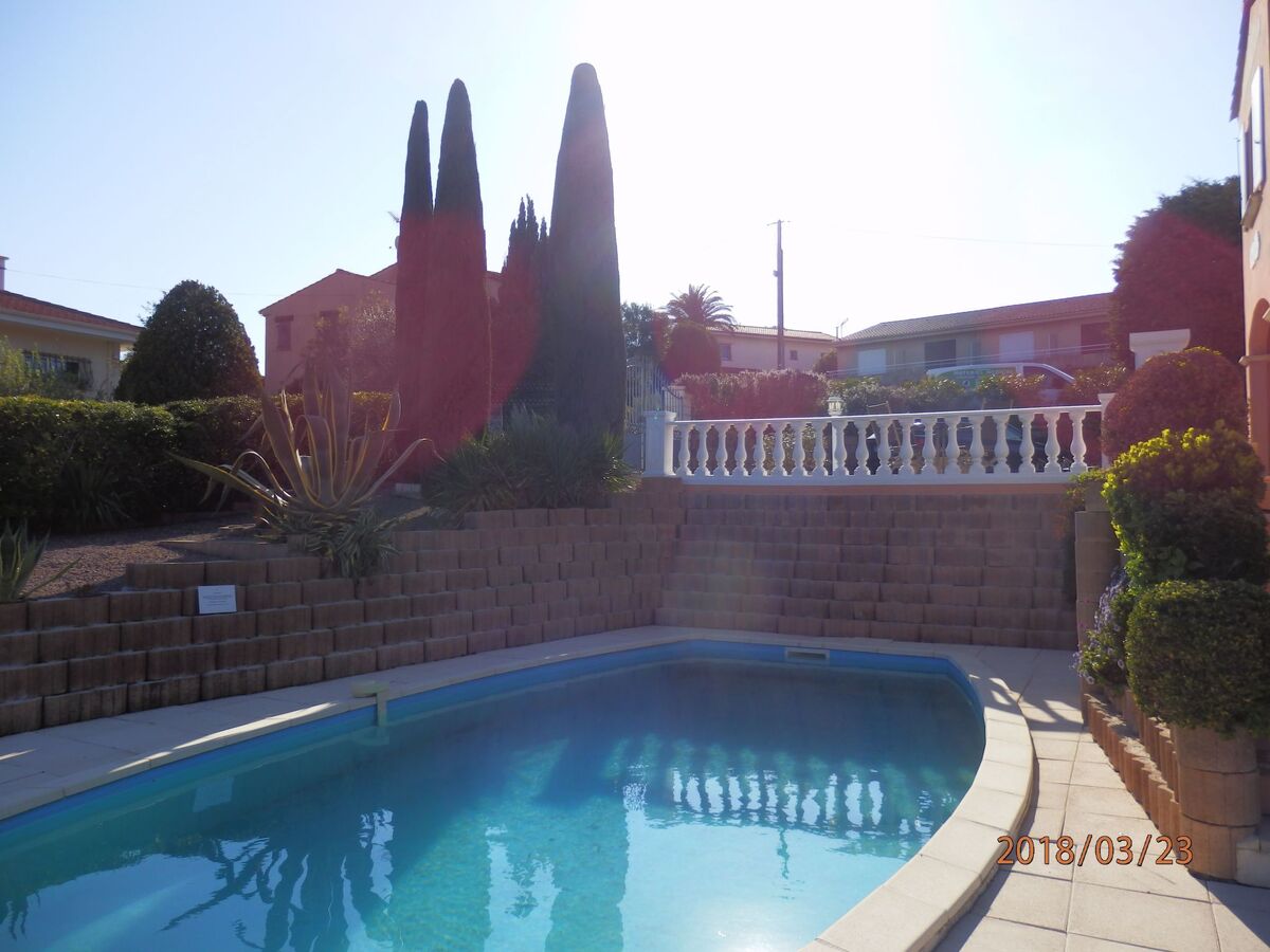 Hibiscus – Appartement 4 pers. Saint-Raphaël, piscine chauffée - Photo 13