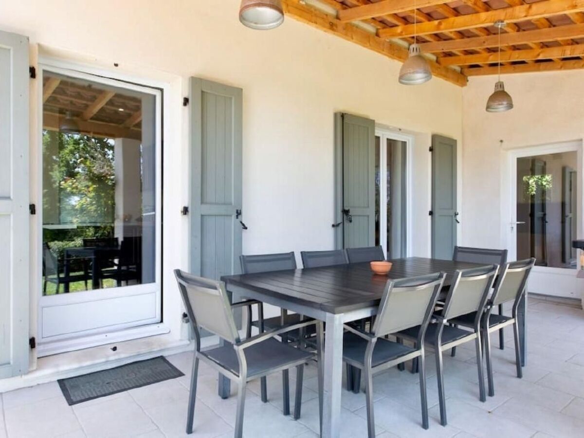 Villa avec piscine chauffée et vue mer au Rouret - Photo 17
