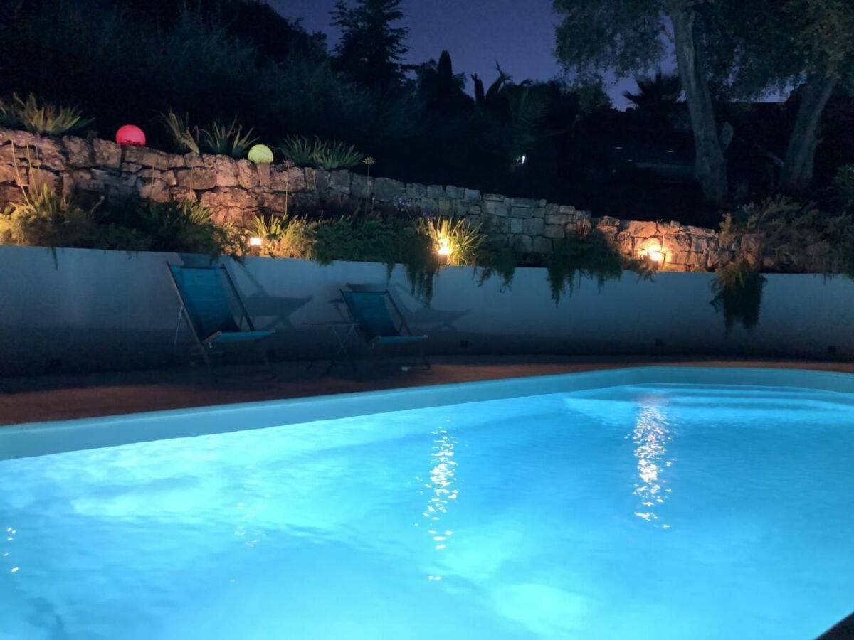 Villa avec piscine chauffée et vue mer au Rouret - Photo 23