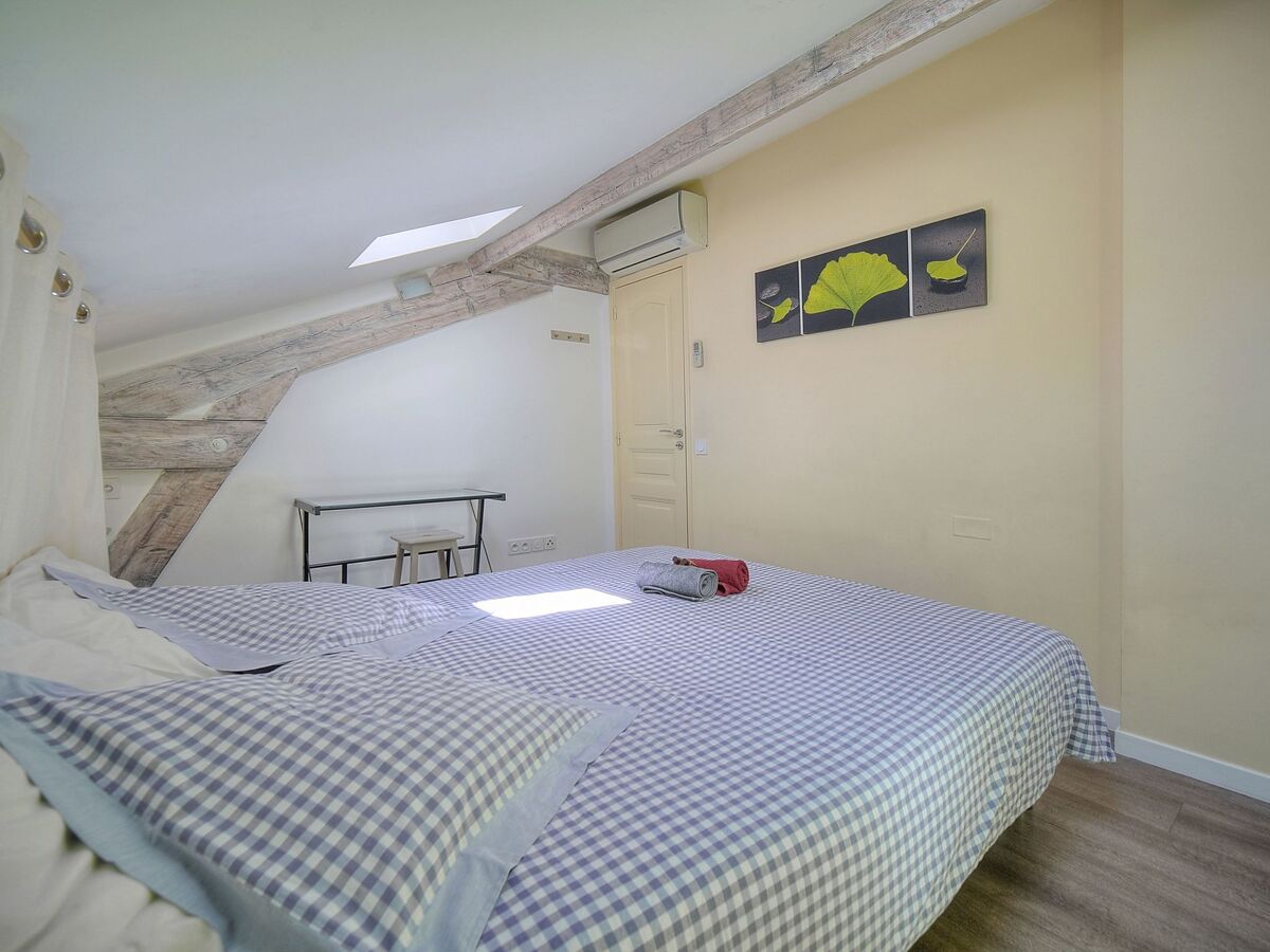 Loft spacieux centre-ville Cannes, vue Suquet - Photo 10