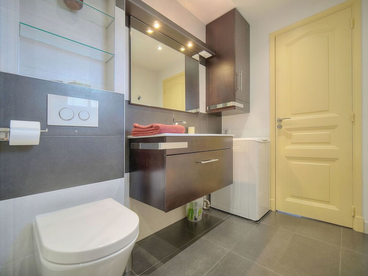 Loft spacieux centre-ville Cannes, vue Suquet - Photo 14