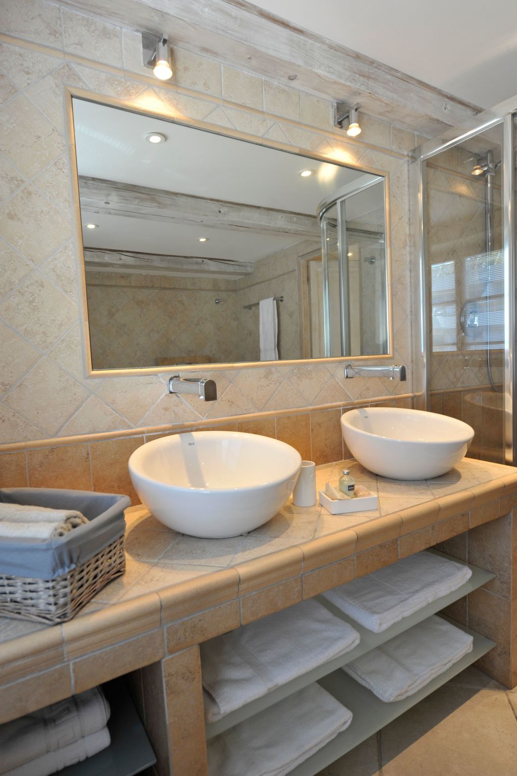 Duplex Eze à Cannes, 6 personnes, piscine & parking - Photo 4