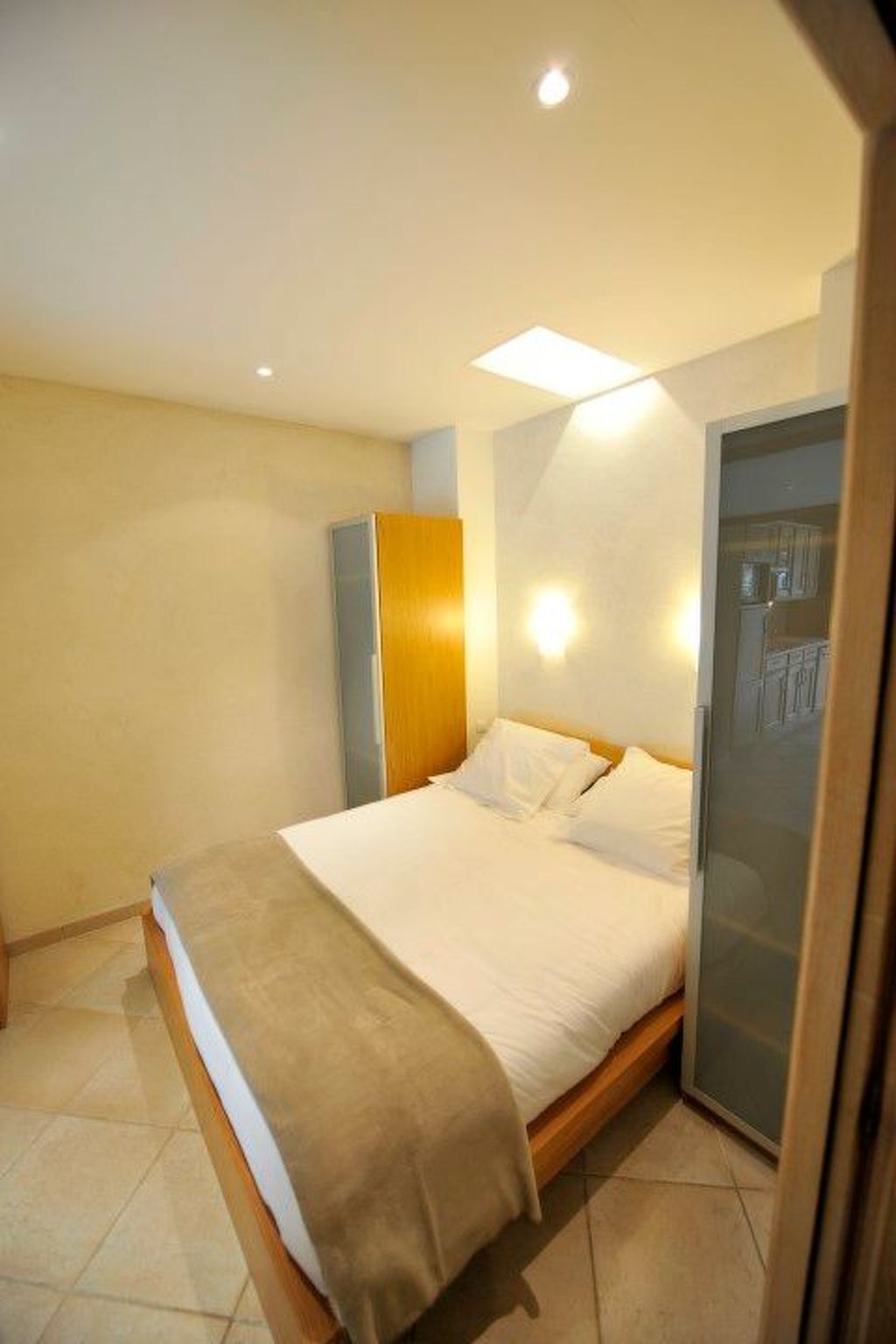 Duplex Eze à Cannes, 6 personnes, piscine & parking - Photo 9