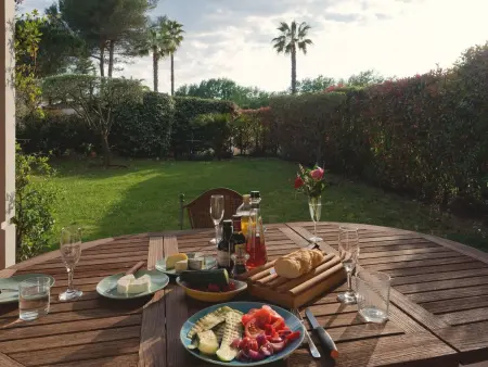 Appartement Mougins avec jardin privé et piscine : photo 11