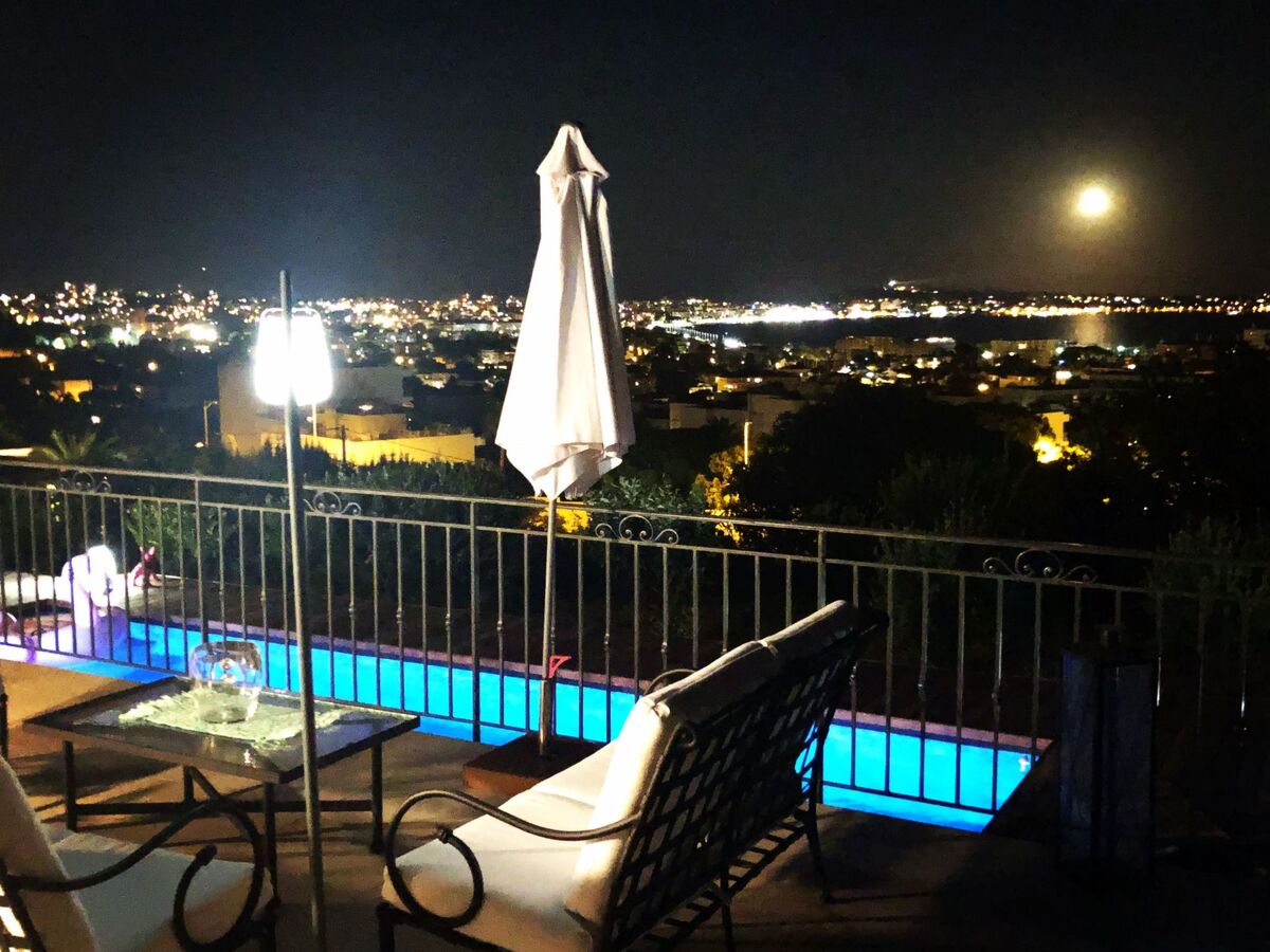 Villa moderne 6 pers. à Golfe Juan, vue mer et piscine - Photo 3