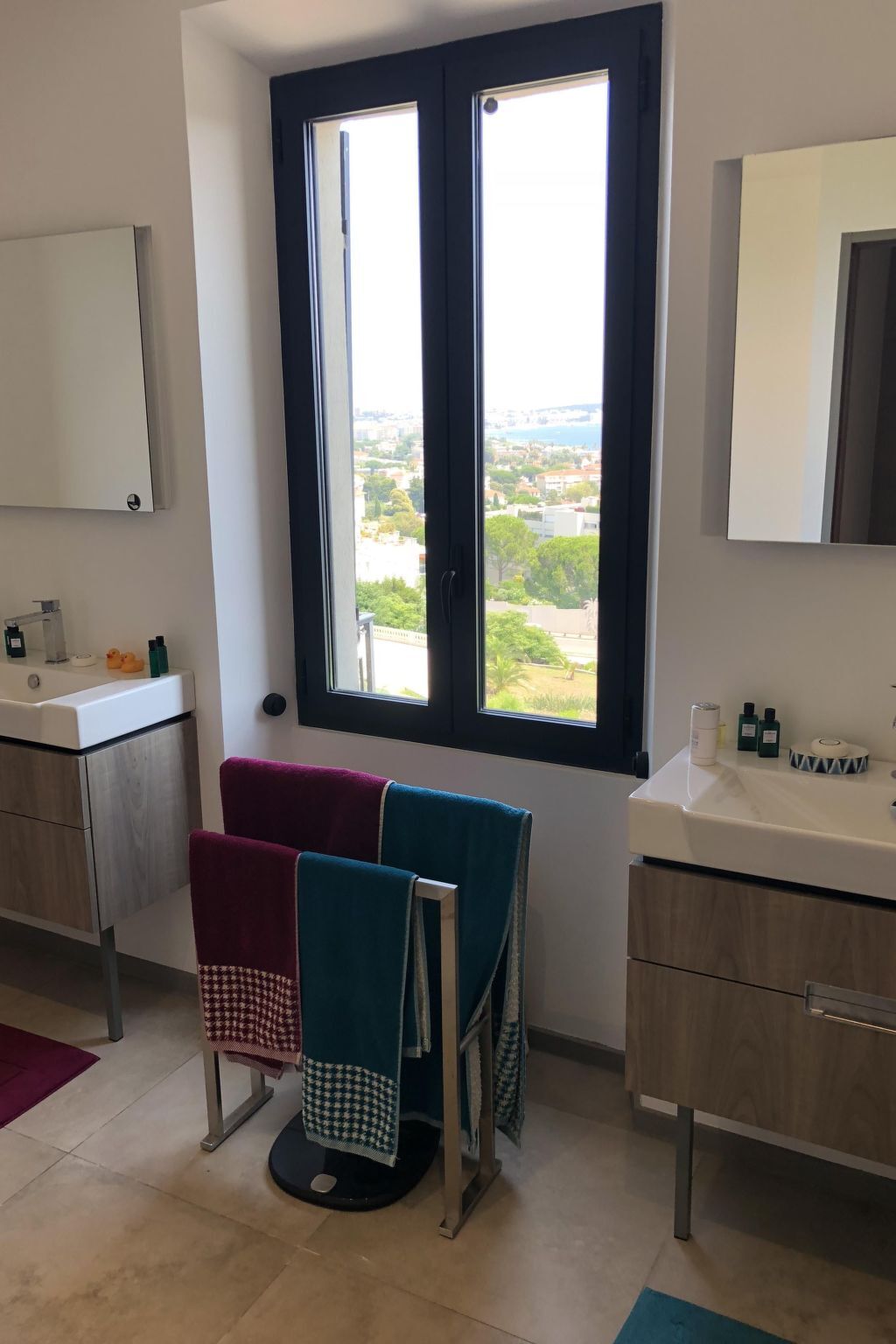 Villa moderne 6 pers. à Golfe Juan, vue mer et piscine - Photo 10