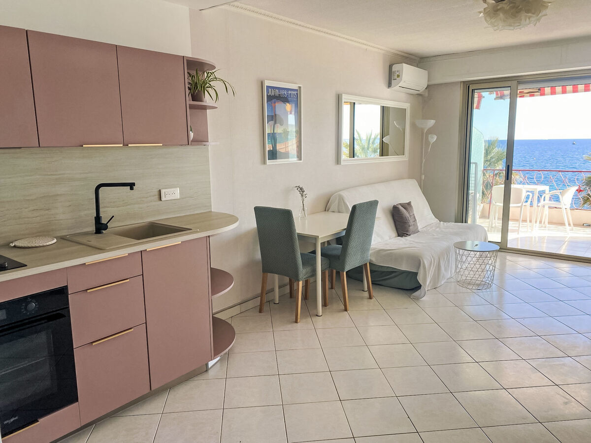 Studio vue mer à Juan-les-Pins, 3 m de la plage - Photo 4