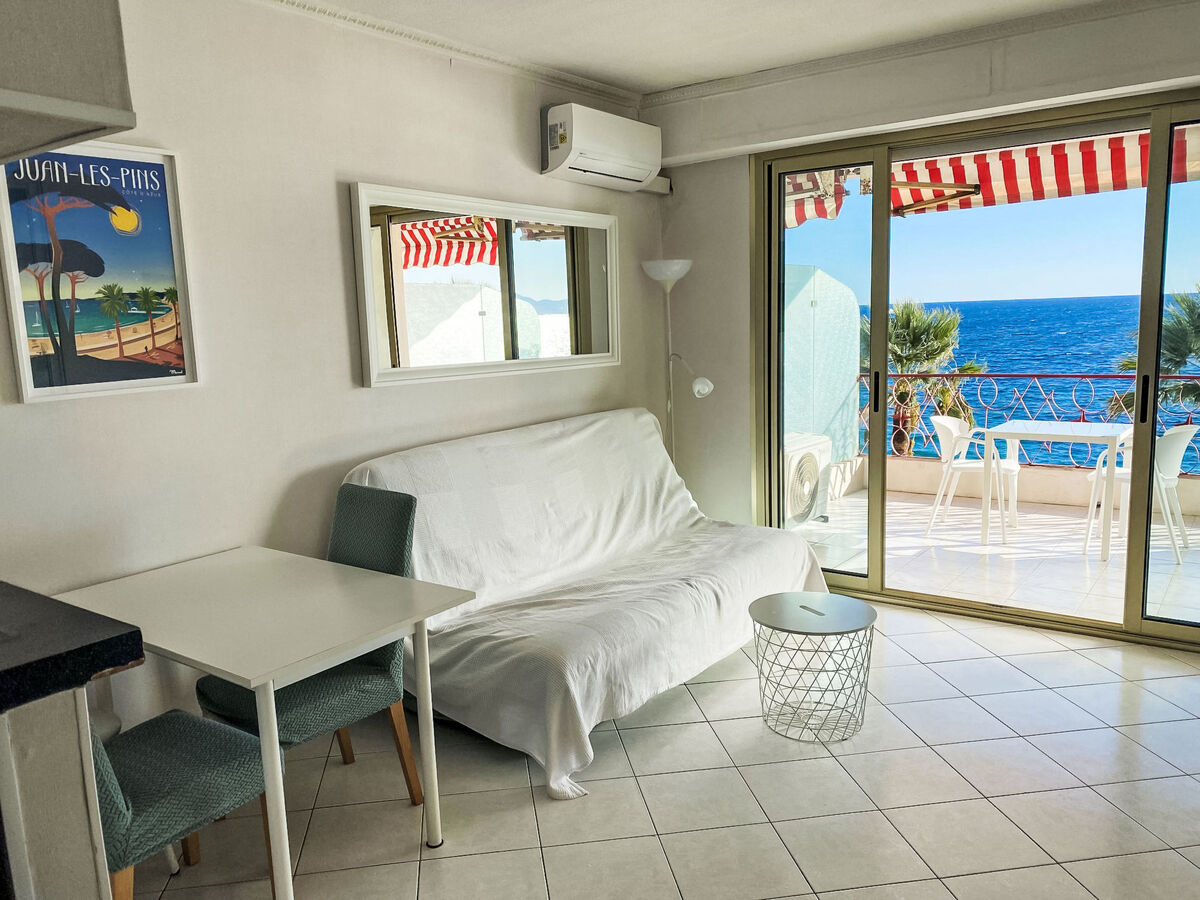 Studio vue mer à Juan-les-Pins, 3 m de la plage - Photo 9
