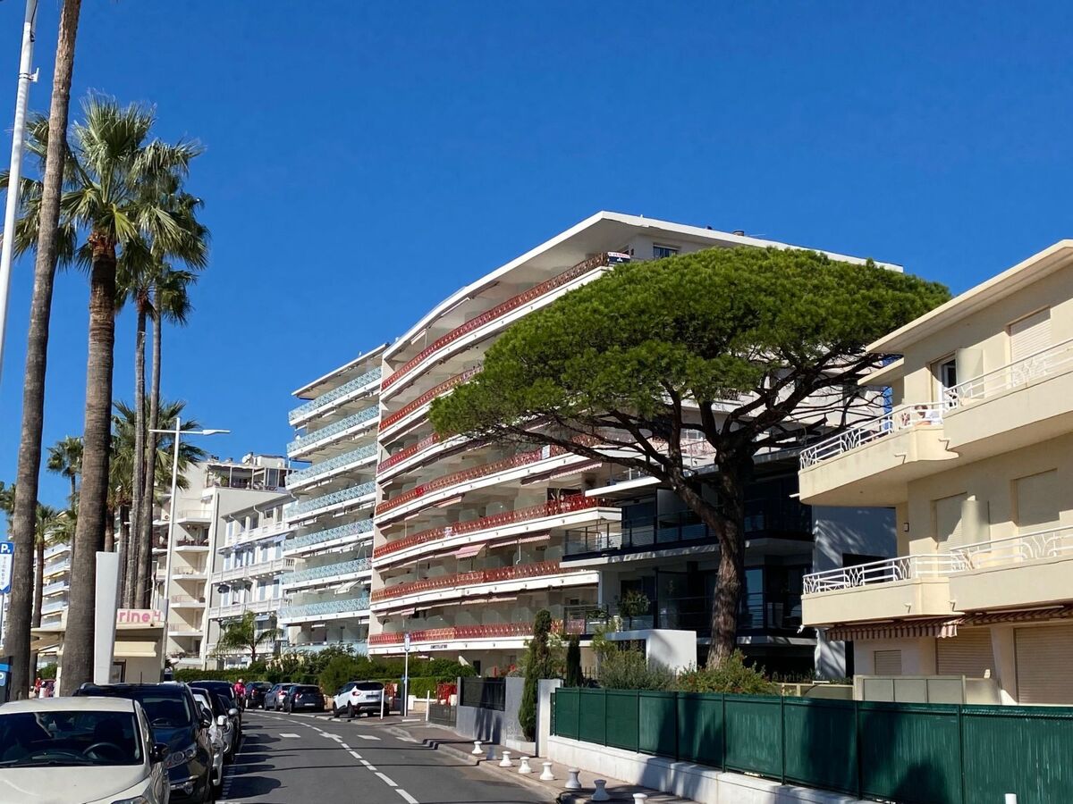 Studio vue mer à Juan-les-Pins, 3 m de la plage - Photo 17