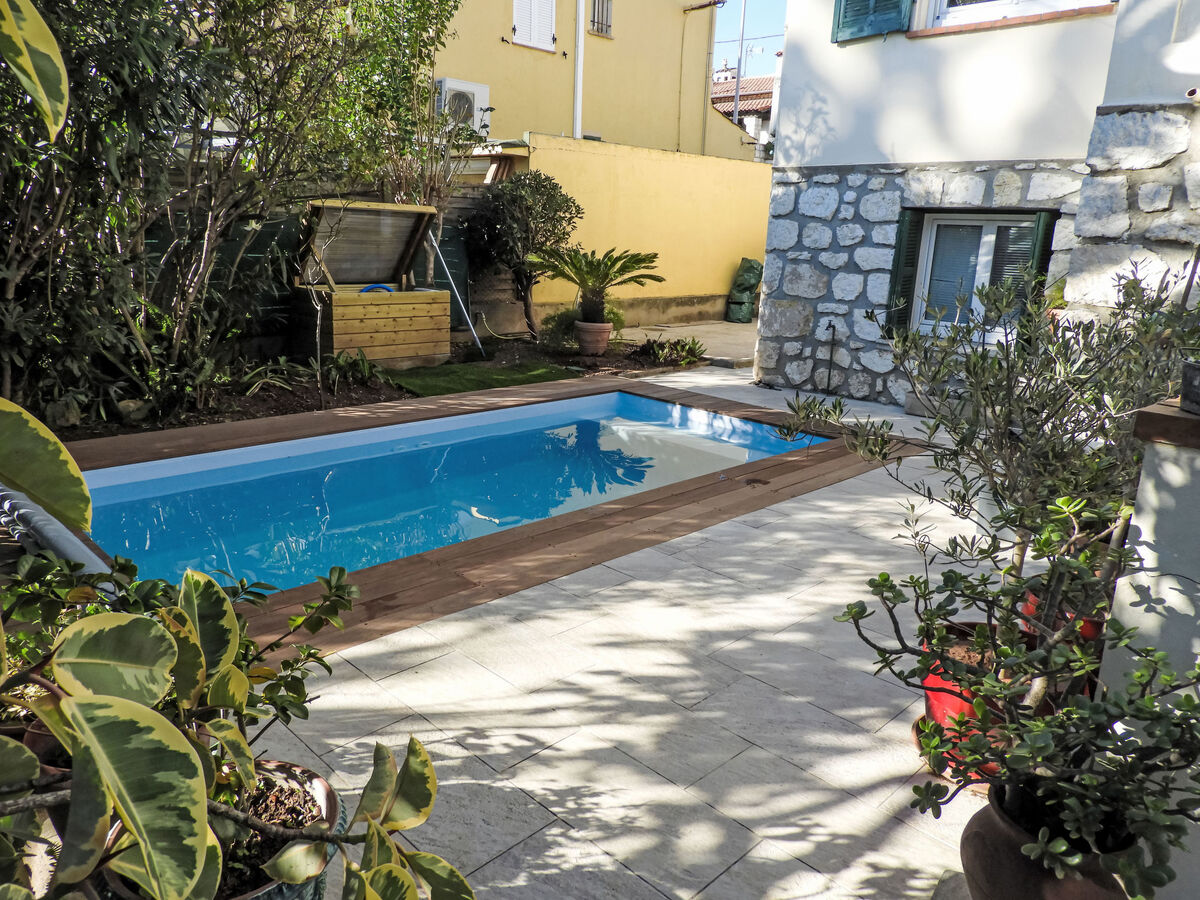 Appartement 2 chambres avec jardin et piscine à Saint Laurent du Var - Photo 1