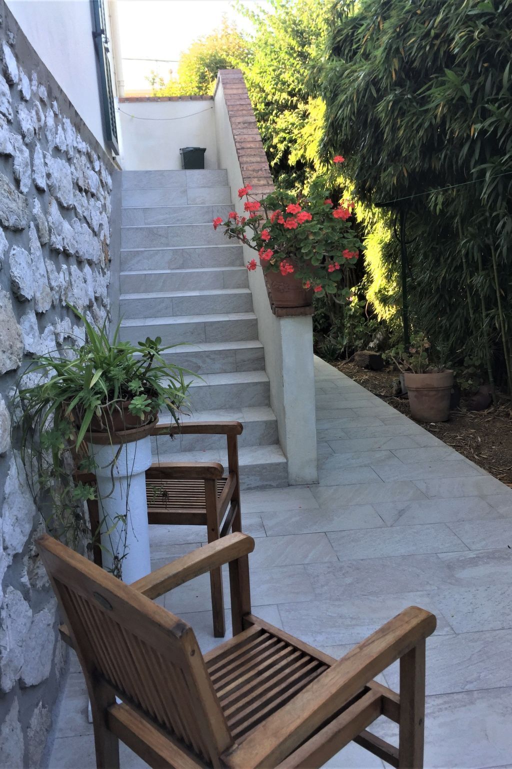 Appartement 2 chambres avec jardin et piscine à Saint Laurent du Var - Photo 5