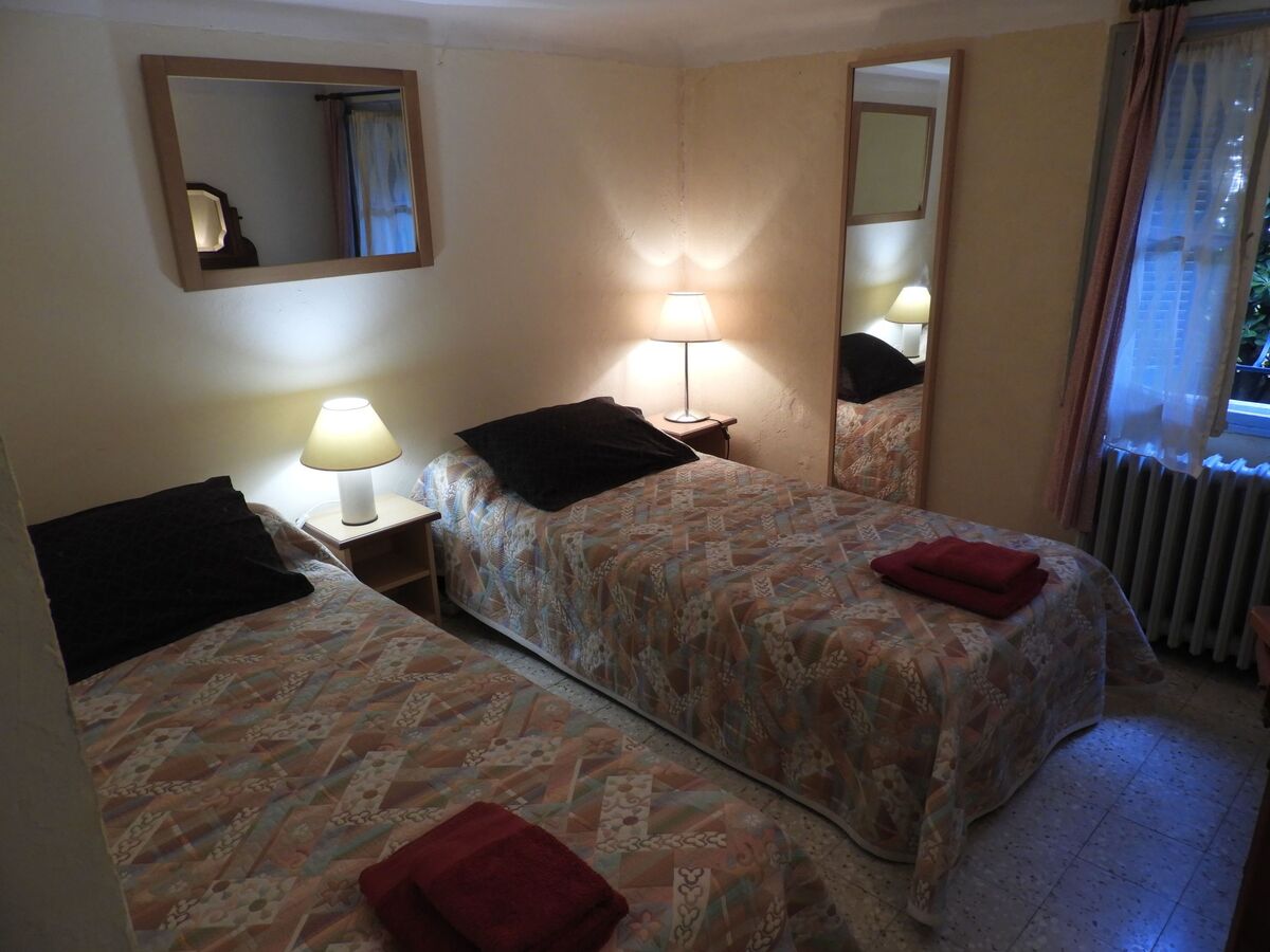 Appartement 2 chambres avec jardin et piscine à Saint Laurent du Var - Photo 22
