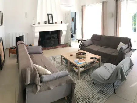 Villa 131m² piscine privée et grand jardin à Vence : photo 12