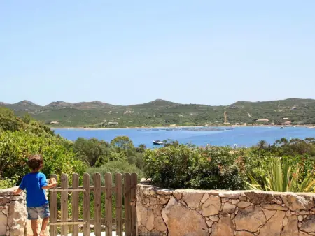 Location maison à Bonifacio, mit Meerblick, 500m bis zum Strand