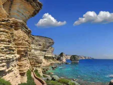 Maison vue mer à Bonifacio, 500 m de la plage : photo 33