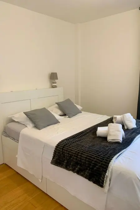 Appartement neuf 3 chambres, 50 m du port de Bonifacio : photo 3