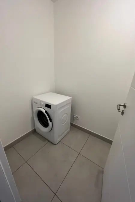 Appartement neuf 3 chambres, 50 m du port de Bonifacio : photo 11