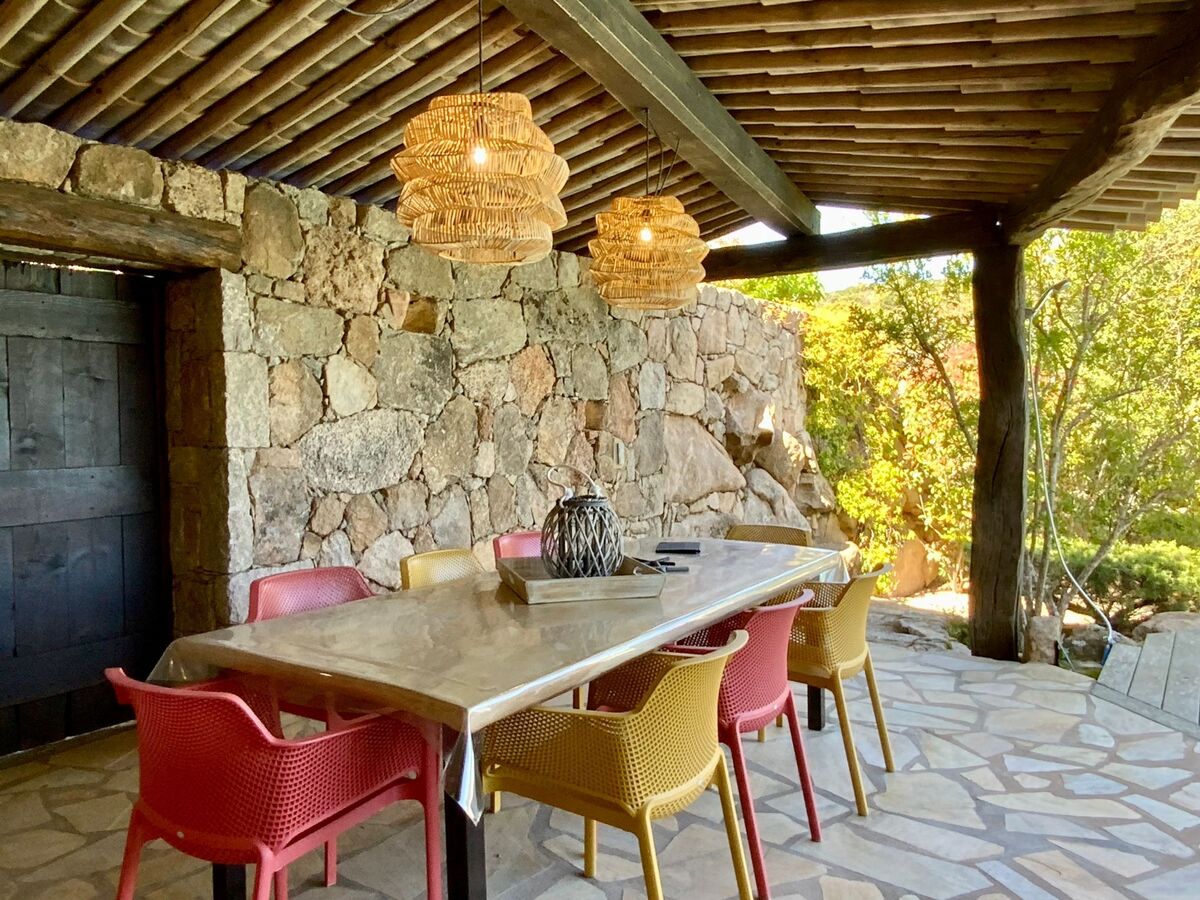 Villa en pierre avec piscine chauffée à Porto Vecchio - Photo 8