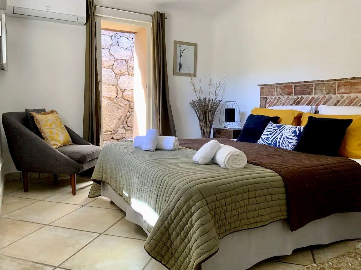 Villa en pierre avec piscine chauffée à Porto Vecchio - Photo 26