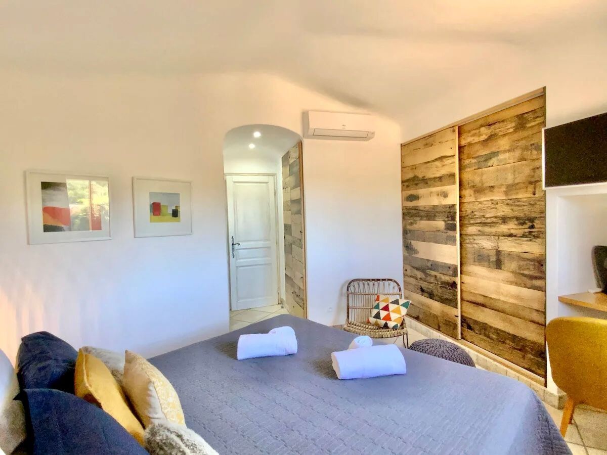 Villa en pierre avec piscine chauffée à Porto Vecchio - Photo 36