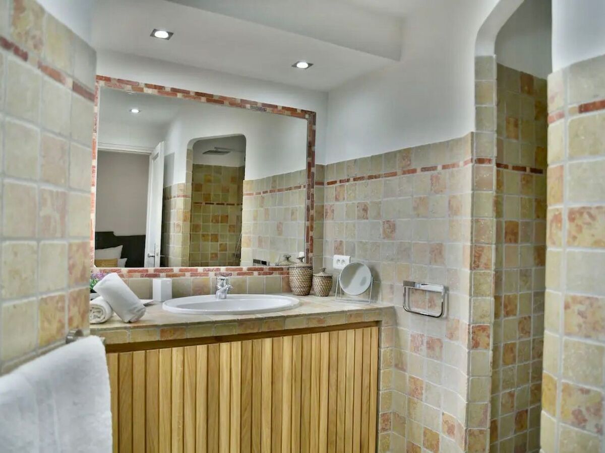 Villa en pierre avec piscine chauffée à Porto Vecchio - Photo 40