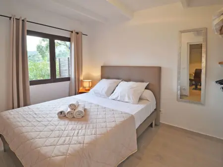 Bungalow climatisé au cœur du maquis à Porto Vecchio : photo 5